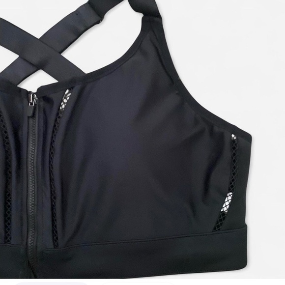 Fabletics Zoe High Impact Sports Bra Black See Measurements - Picture 3 of 6